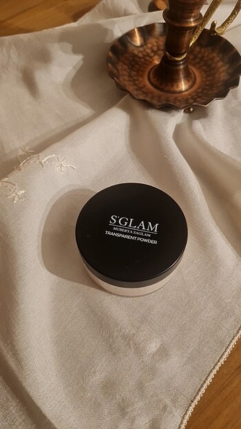 S glam pudra