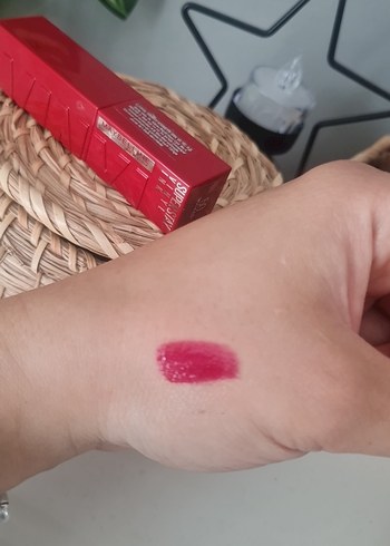 Beden Maybelline vinly ink ruj 50 nunara