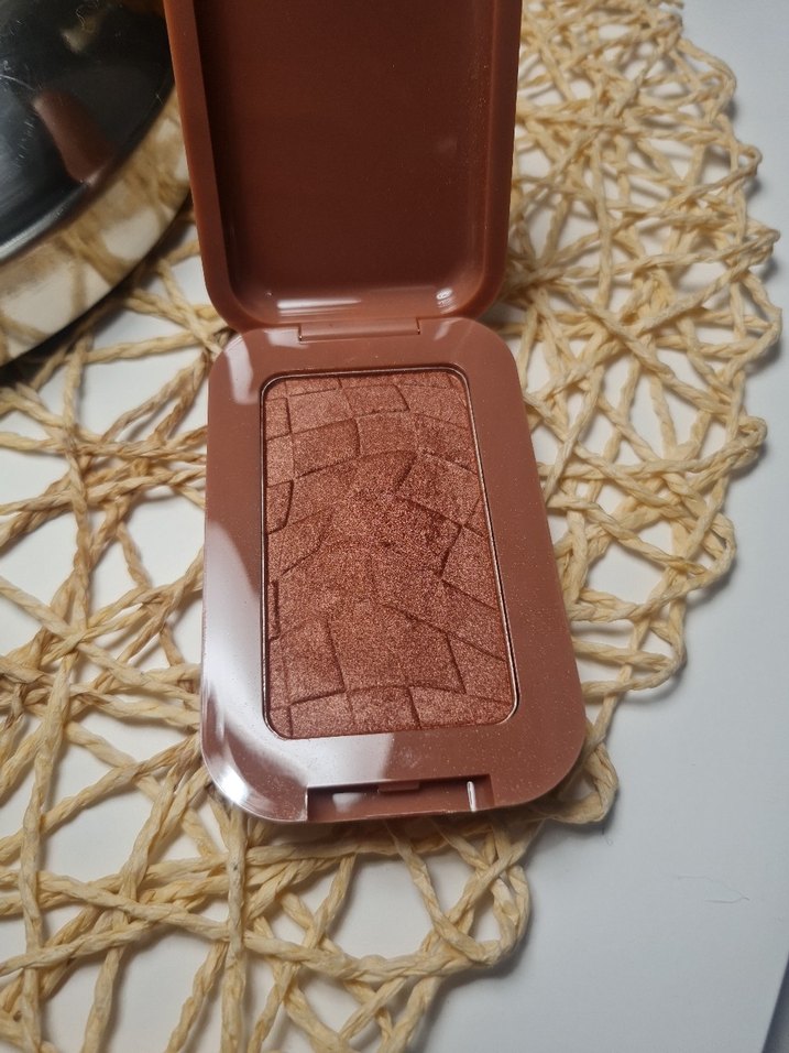 NYX Buttermelt Allık feeling butta - Görsel 3