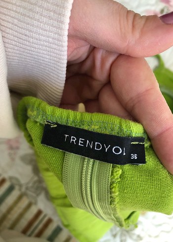 Trendyolmilla crop - Görsel 4