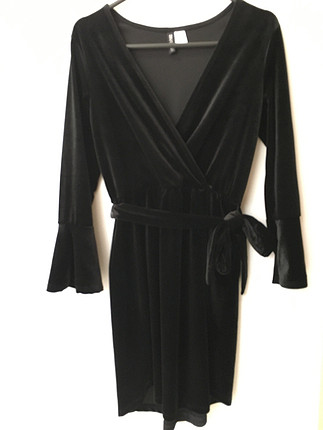 H&M Siyah kadife elbise