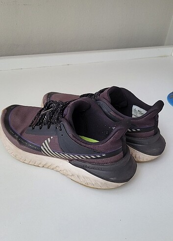 Nike spor ayakkabı