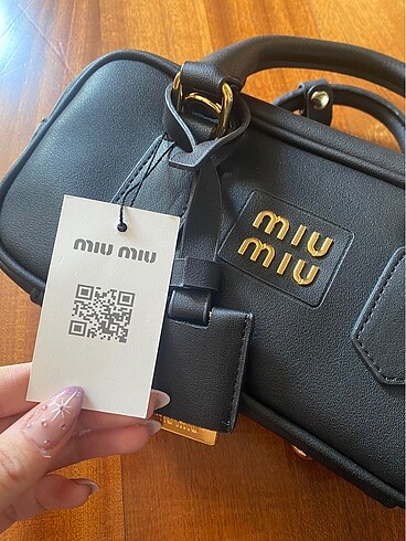 Miu Miu Miu Miu Çanta