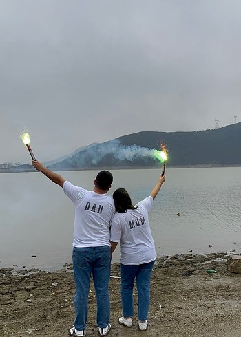 Gri Baskılı Bebek ve Ebeveyn Tişört Seti - Görsel 3