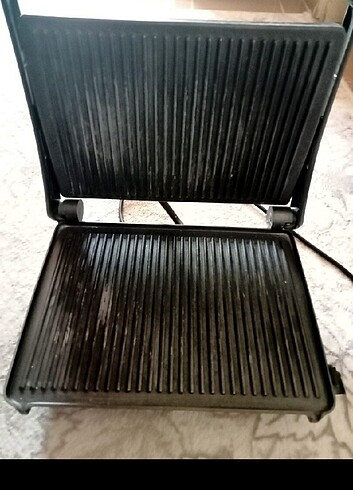 Tost makinesi 