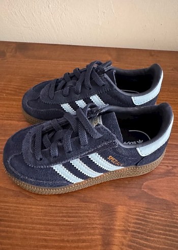 Adidas spezial 24 numara