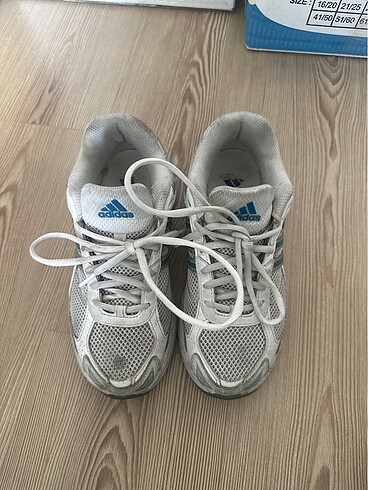 Adidas adidas