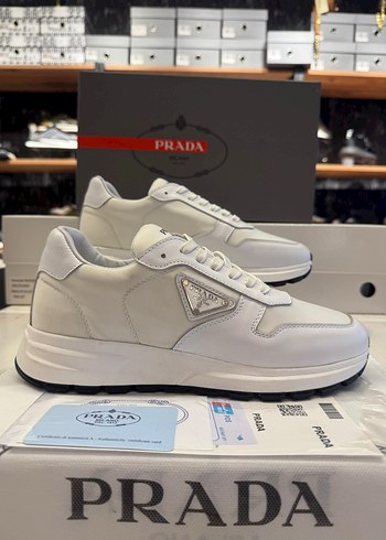Prada Beyaz Deri Sneaker