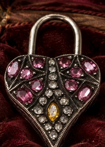 American Vintage Vintage Gumus Elmas Ve Safir
