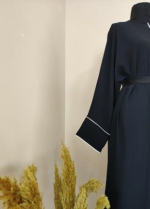 Tasarımcı Biyeli abaya