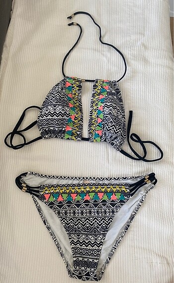 Penti Desenli Bikini Takımı