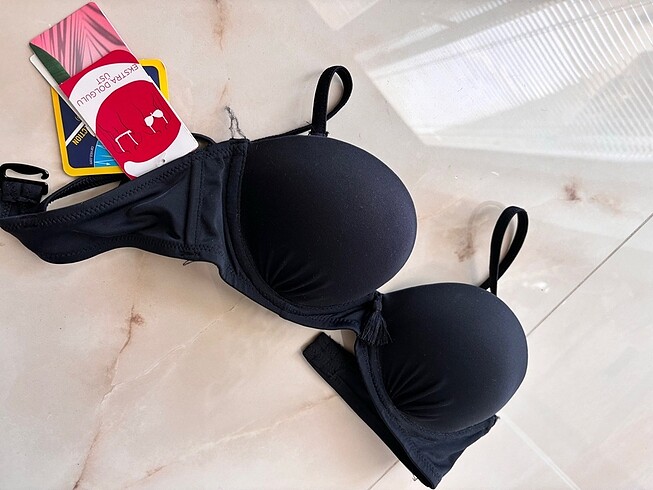 Push up bikini üstü