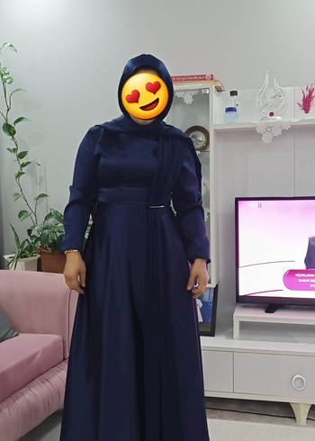 Diğer tesettür abiye elbise