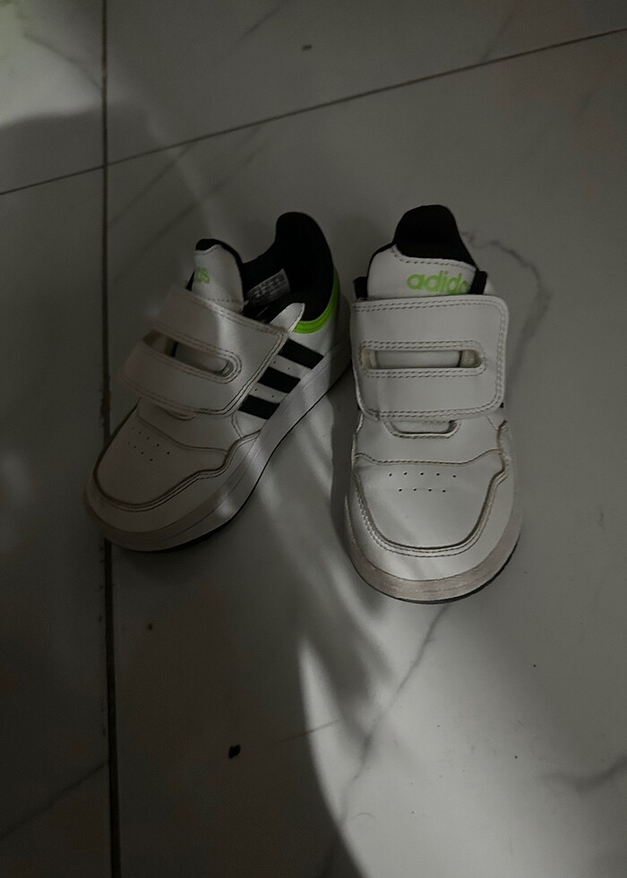 Adidas günlük spor ayakkabı - Görsel 3