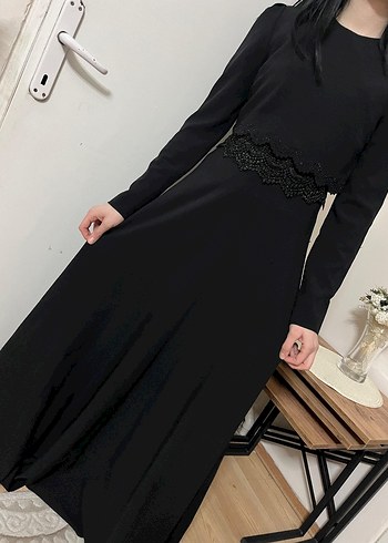 Uzun Siyah Gotik Kadın Abiye Elbise - Görsel 4