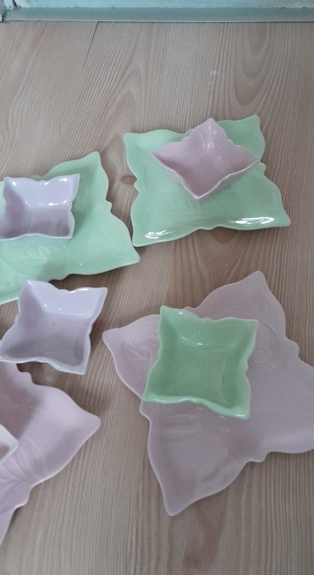 Pastel Renkli Beyaz Seramik kelebeki Tabaklar - Görsel 3