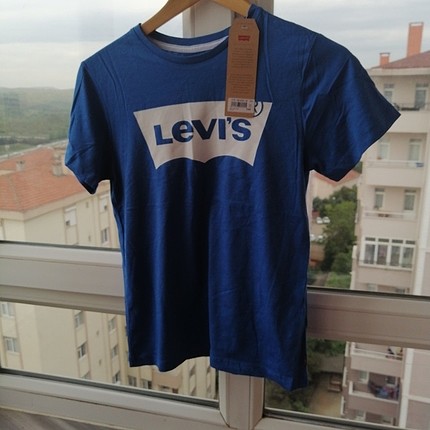 Levis 12 yaş ???? de ???? pamuk orjinal mavi tshirt