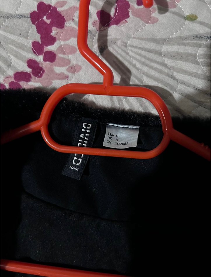 H&M Siyah Peluş Kaban — görsel 4/7