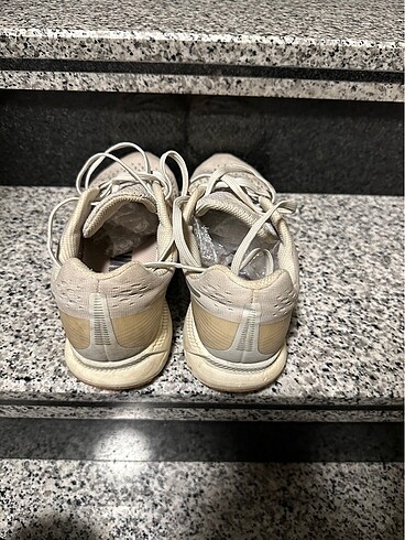 nike krem pegasus