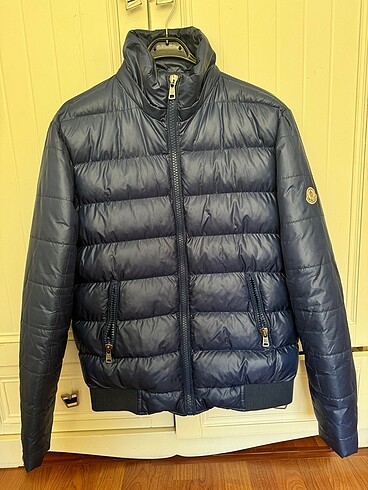 Moncler şişme mont