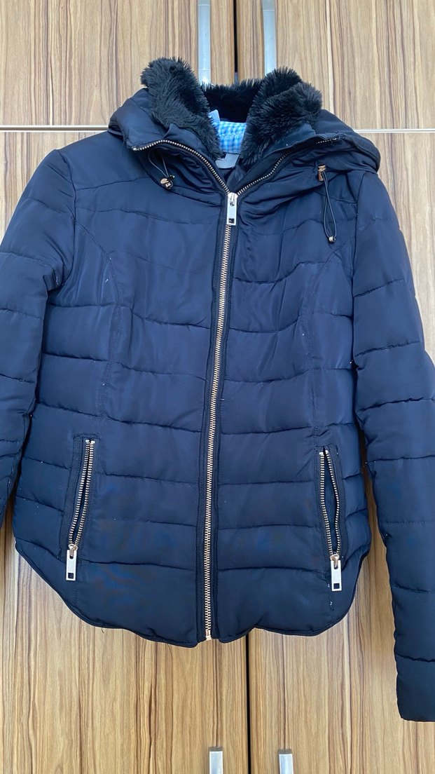 Siyah Fermuarlı Kadın Kışlık Mont - Görsel 2