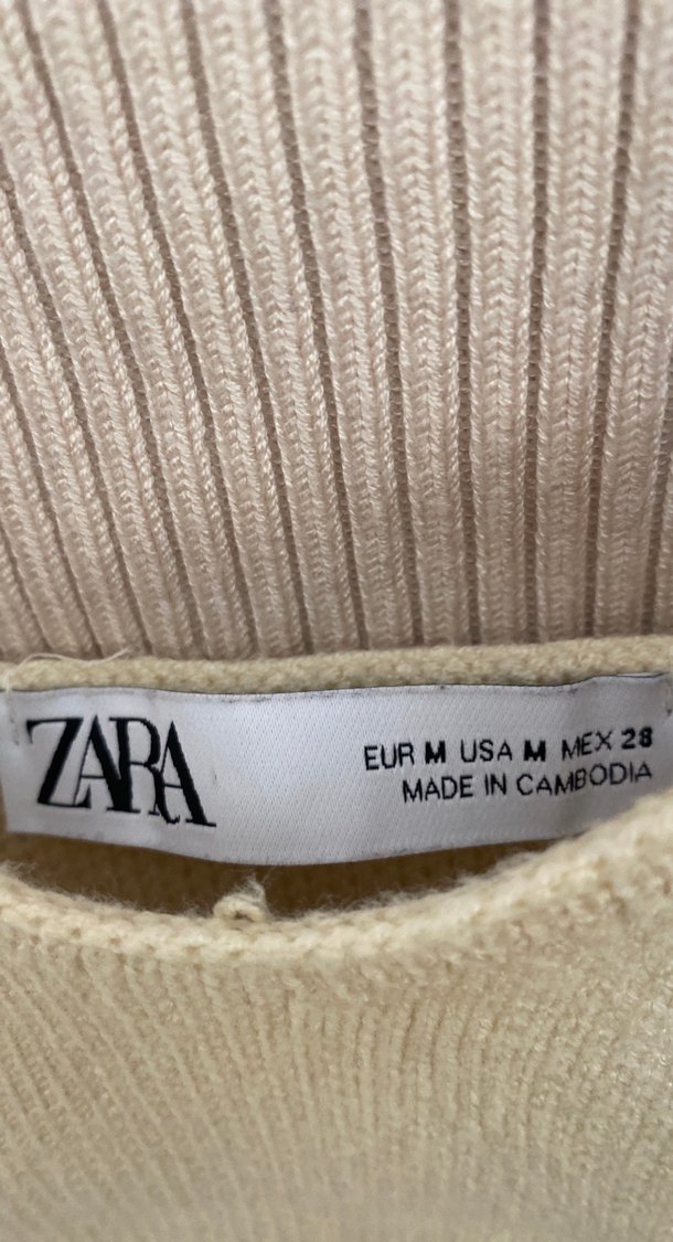 Bej Askılı Kısa Örgü Kazak - Görsel 5