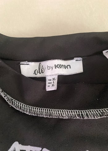 Koton Siyah Uzun Kollu Gothic Crop