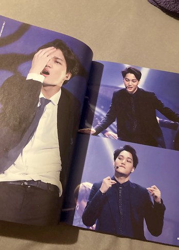 Beden EXO Kai Photobook