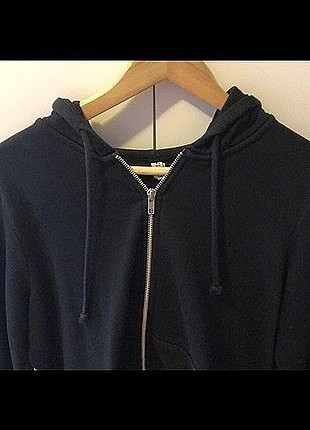 l Beden siyah Renk h&m siyah sweatshirt