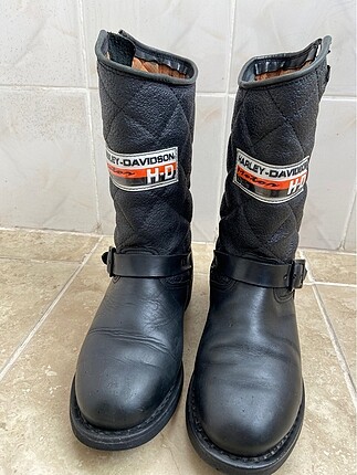 Harley Davidson Kadın Bot