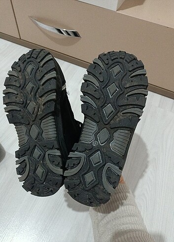 Erkek çocuk bot - Görsel 6