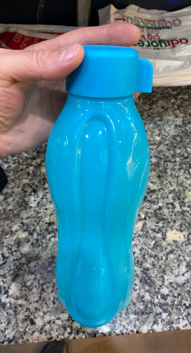 Mavi Plastik Su Şişesi - Görsel 4