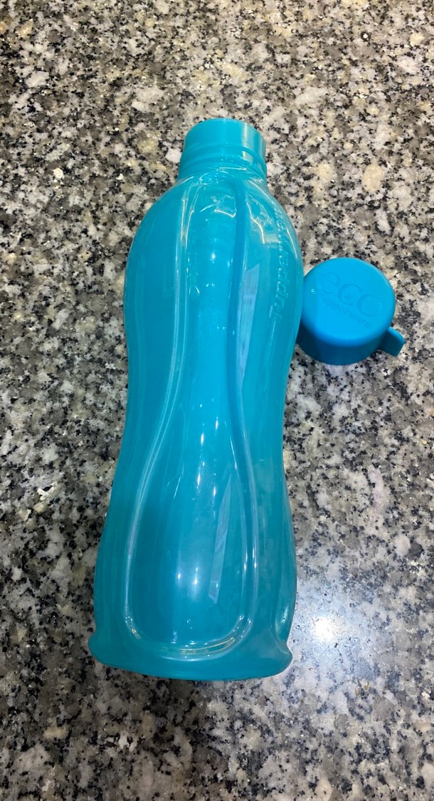 Mavi Plastik Su Şişesi - Görsel 5