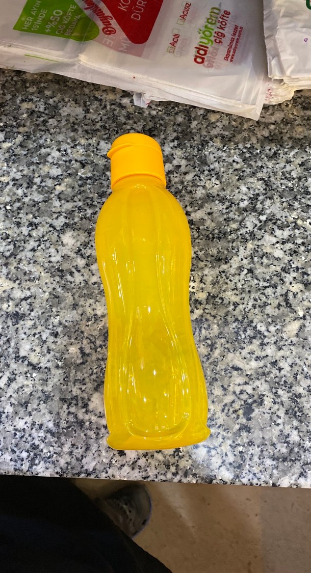 Sarı Plastik Su Şişesi - Görsel 4