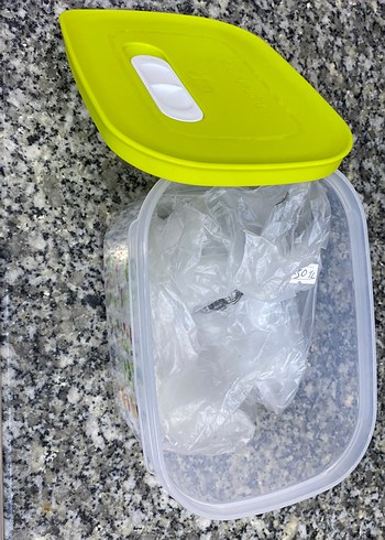 Yeşil Kapaklı Plastik Saklama Kabı - Görsel 5