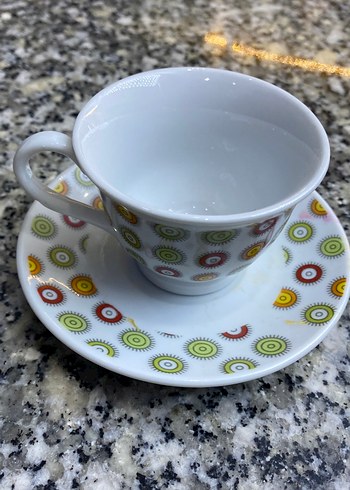 Renkli Desenli Beyaz Porselen Fincan ve Tabak 1 adet - Görsel 2