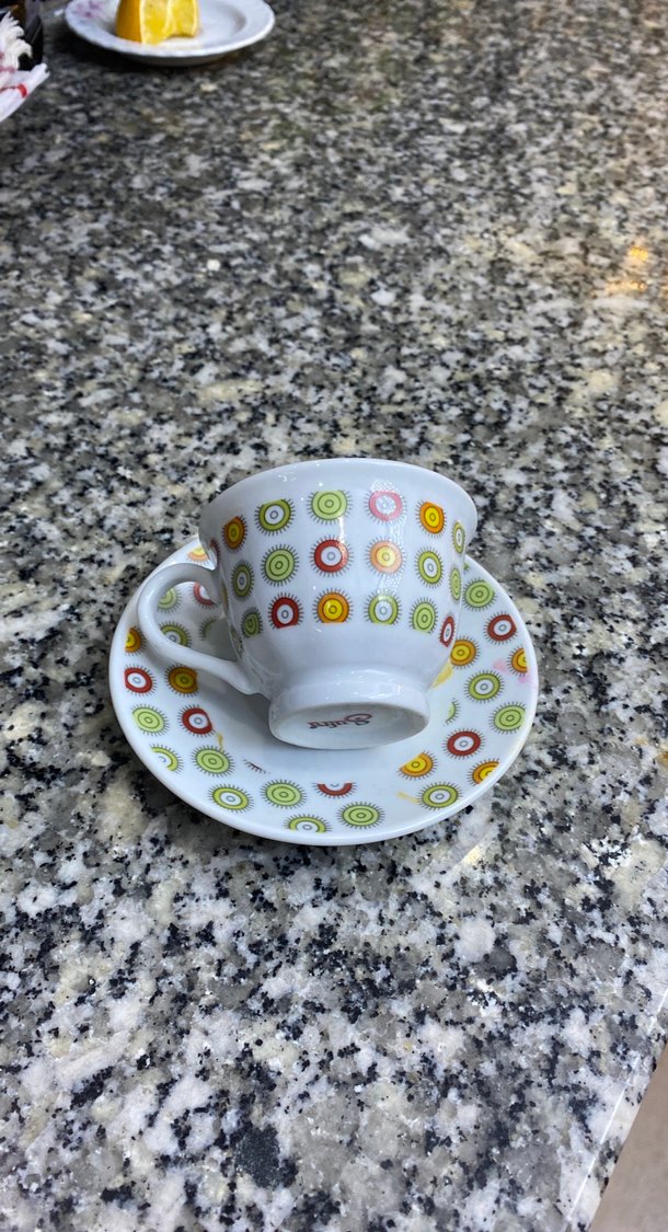 Renkli Desenli Beyaz Porselen Fincan ve Tabak 1 adet - Görsel 3