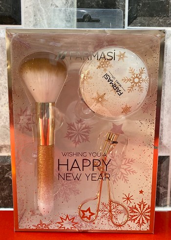 Farmasi Altın Makyaj Fırçası Seti - Görsel 4