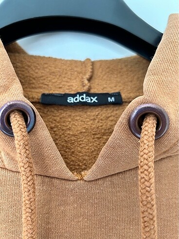 m Beden Addax camel sweatshirt