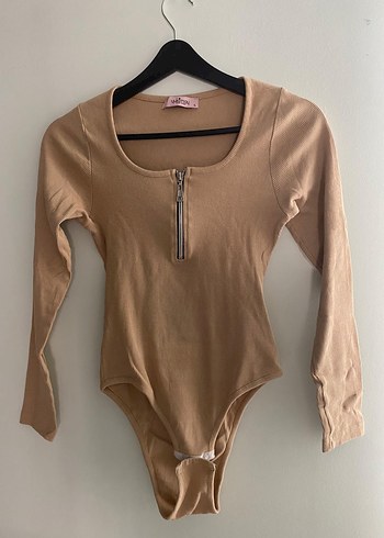 Alttan Çıtçıtlı Uzun Kollu Body