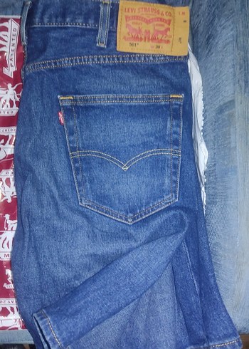 Levis Mavi Denim Kisa Sort