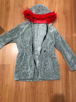Kapişonlu peluş ceket