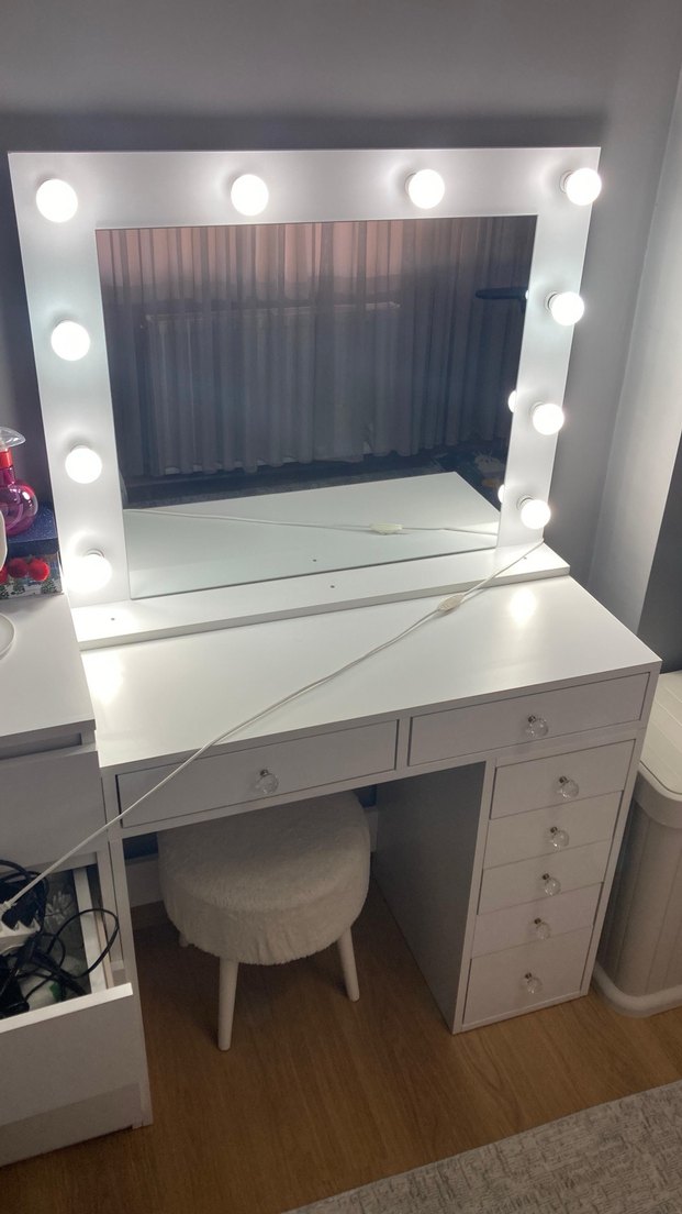 Beyaz Işıklı Makyaj Aynası - Görsel 2