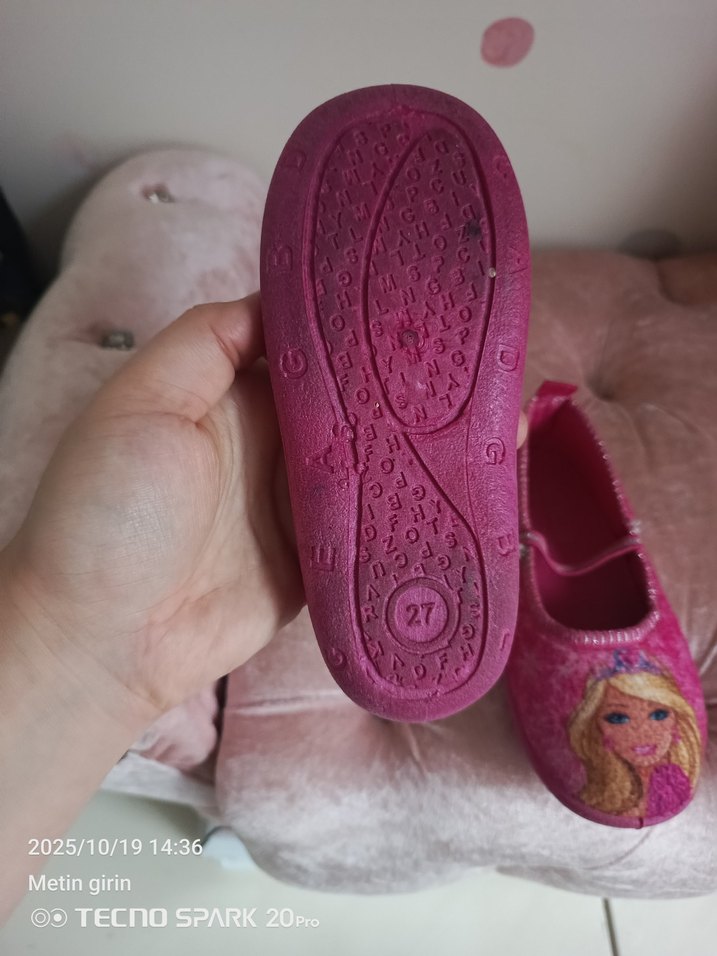 Kız Çocuk Pembe Nakışlı Sıcak Terlik - Görsel 2