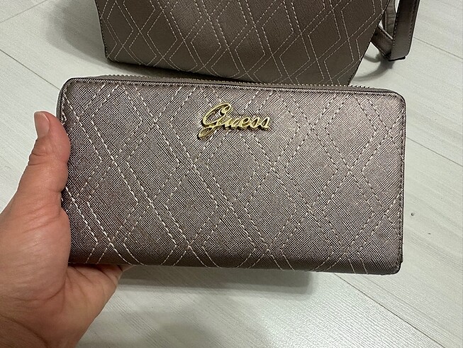 Guess Guess çanta-cüzdan takım