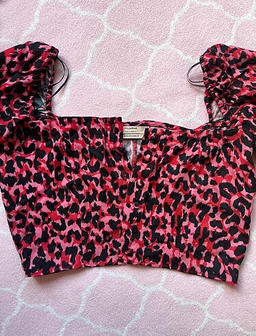 Pull&Bear leopar desenli top