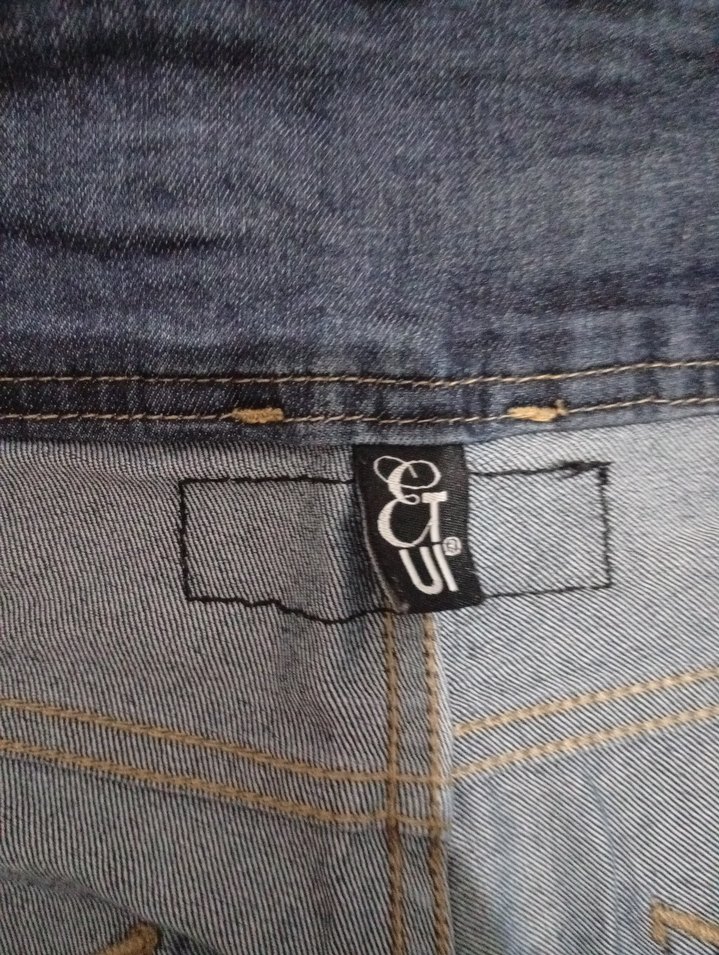 Koyu Mavi Dar Kesim Denim Jean — görsel 3/7