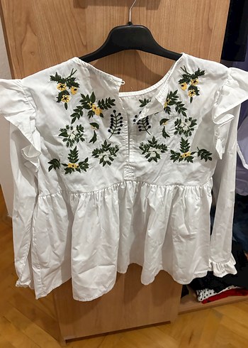 Nakışlı Beyaz Bohem Kadın Gömlek - Görsel 3