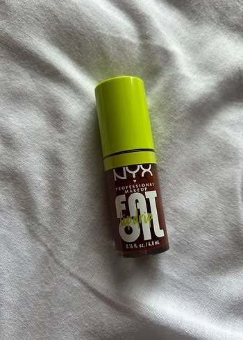 NYX FAT OIL
