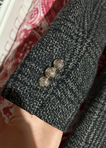 Mango düğmeli kaban - Görsel 4